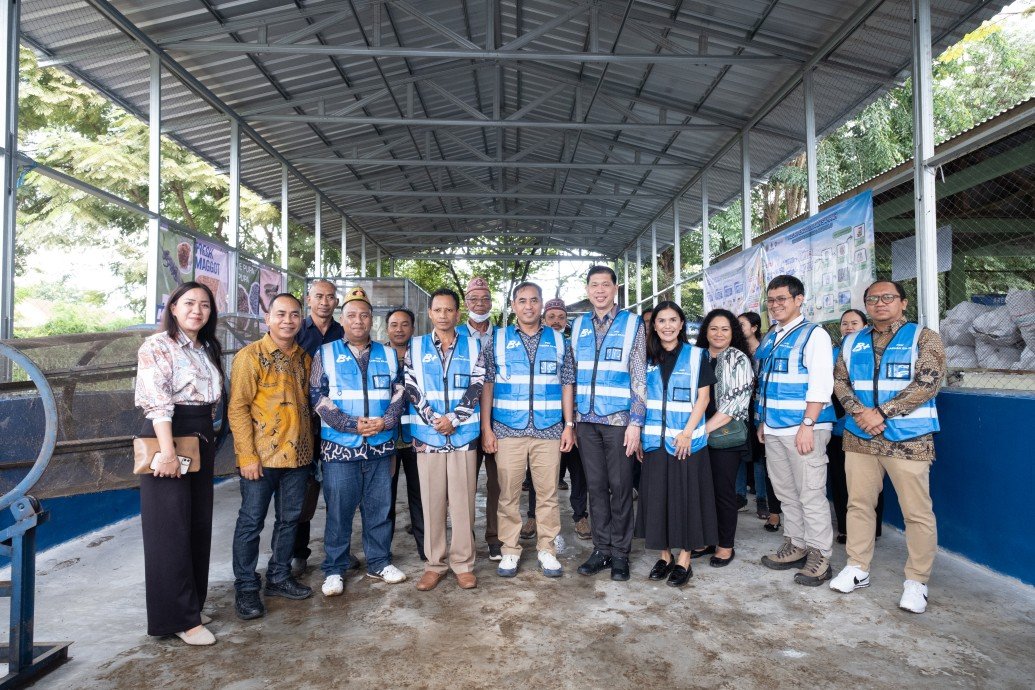 csr kesehatan PTTEP Indonesia and Coordinating Ministry for Food Affairs Inaugurate Organic Waste Processing Facility and Education Center in Labuan Bajo