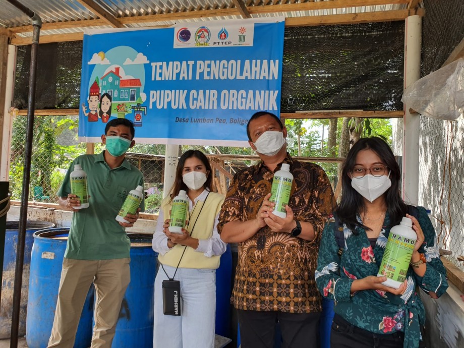 csr kesehatan PTTEP Indonesia Supports Waste Bank Management in Toba Regency