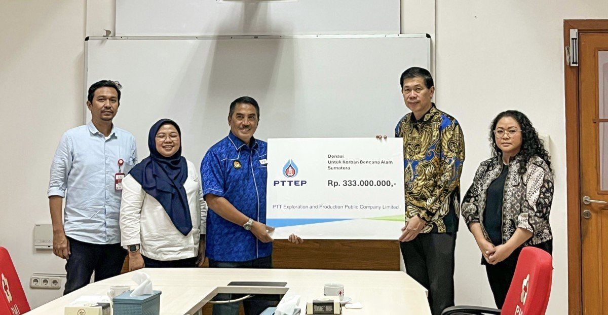 csr kesehatan PTTEP Indonesia Supports Flood Relief Efforts in Sumatra through the Indonesian Red Cross (PMI)