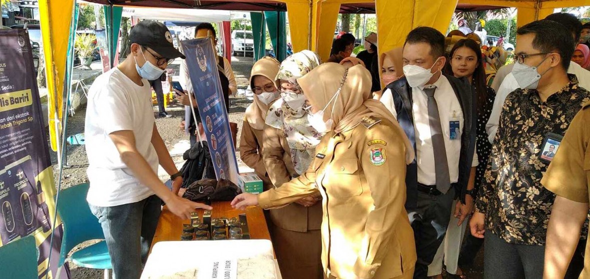 csr kesehatan Jual Hasil Panen di Pasar Ramadhan, Sobis Pammase Tetap Komitmen Bagi Hasil Panen dengan PAUD dan NGO