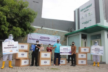 Berita Donation for Gerai Sehat Rorotan (GSR) community