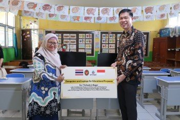 Berita PTTEP Supports Educational Advancement through Computer Donation under the Royal Initiative of Her Royal Highness Princess Maha Chakri Sirindhorn