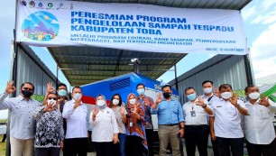 Berita Integrated Waste Treatment Area in Toba Regency Officially Operates