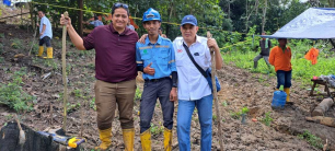 Berita Collaborates with PTTEP, Rachmat Gobel Provides Clean Water in Bakti Village